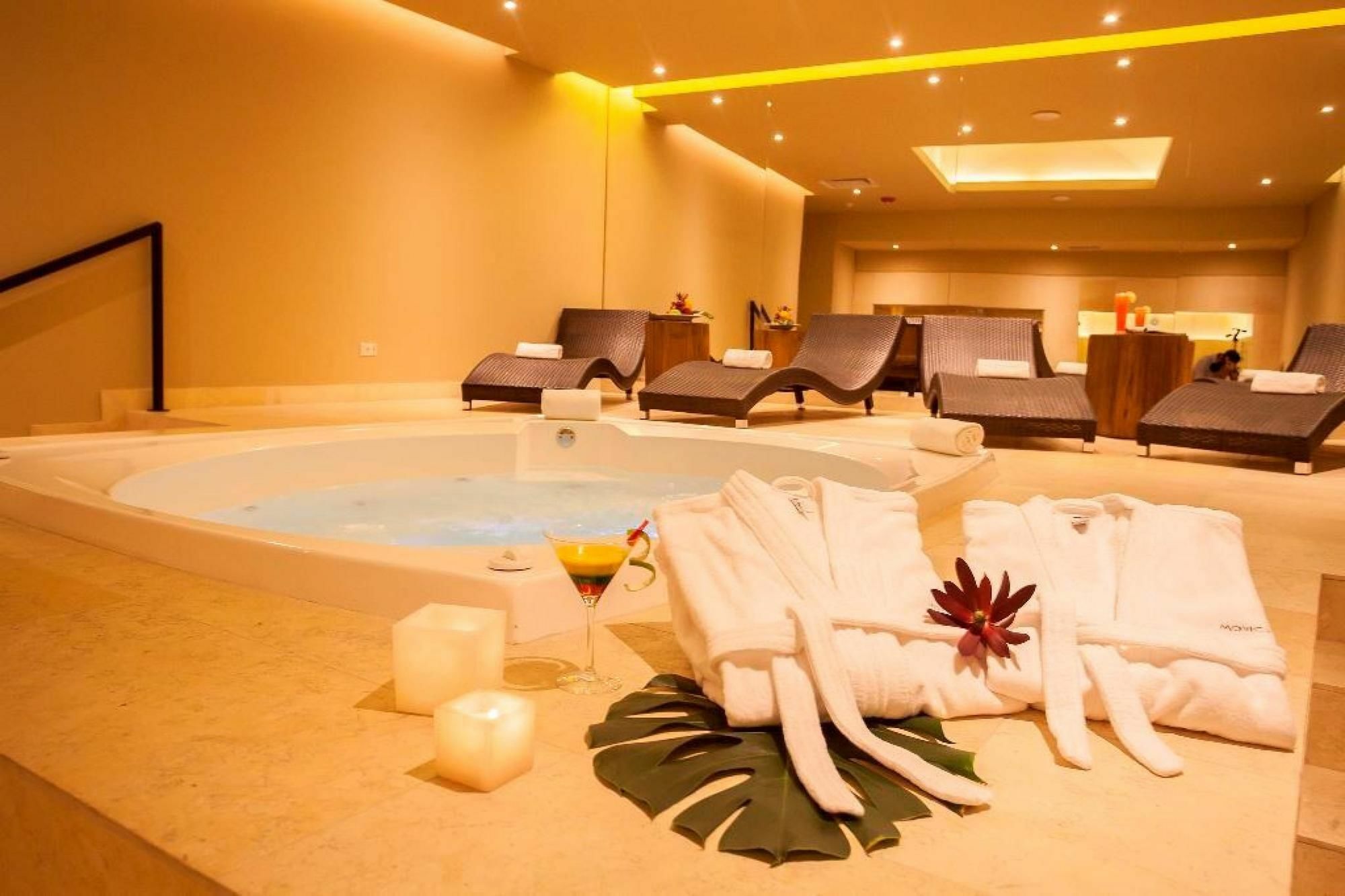 Movich Buro 26 Hotell Bogotá Eksteriør bilde Spa at the Grand Hyatt Hotel, Mumbai